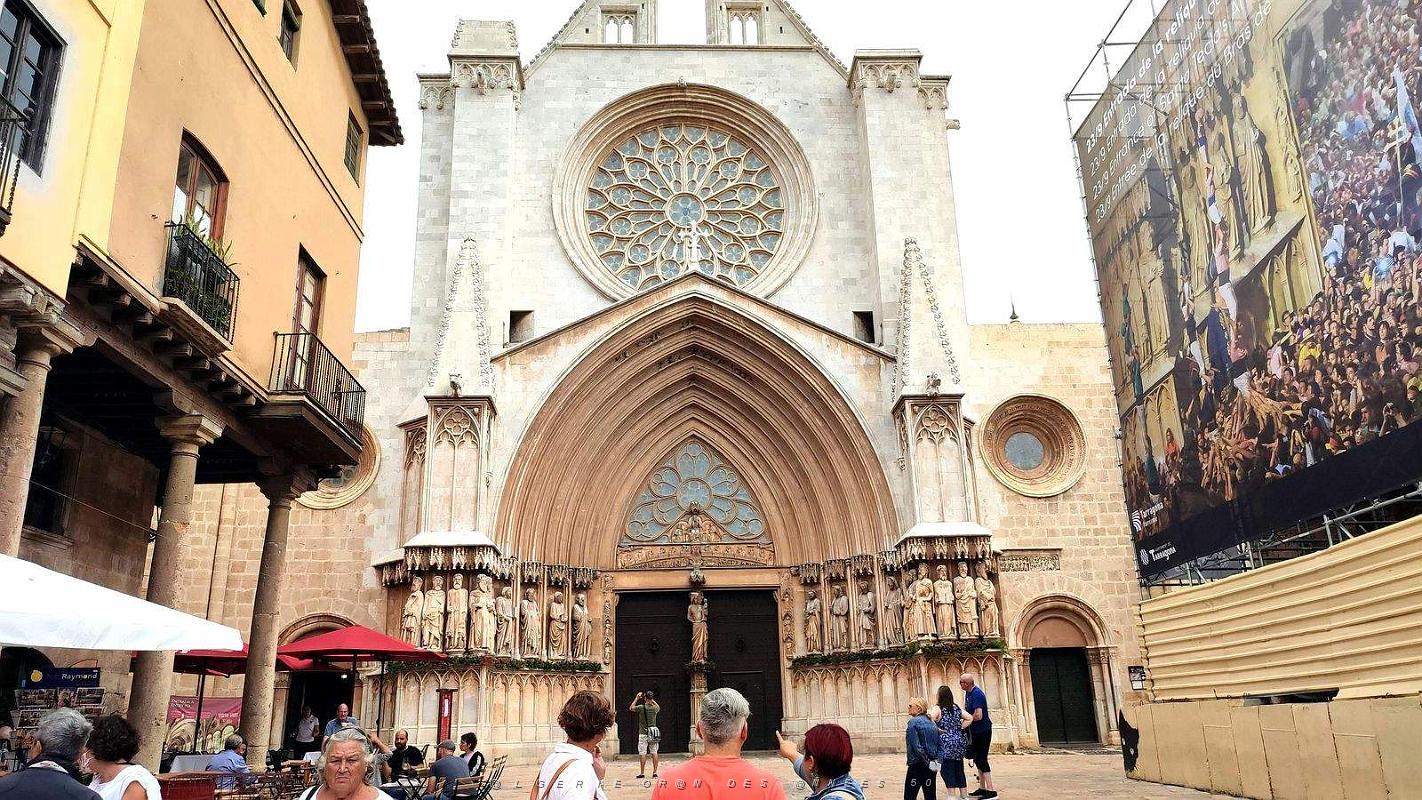TARRAGONE - Quartier historique de la Cathedrale (14).jpg